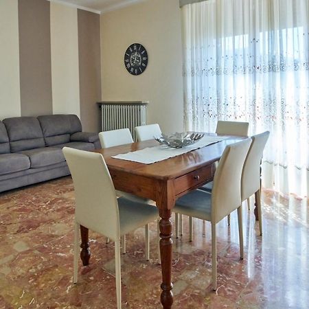 Cinzia'S Holiday Home Desenzano del Garda Exterior photo
